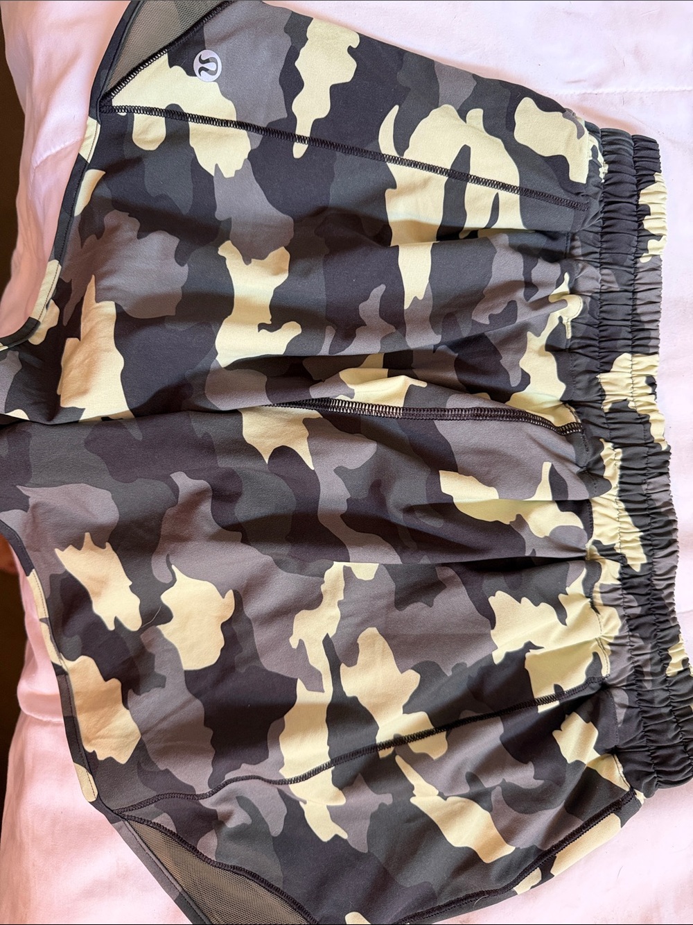 Lululemon Size 8 Tall Hotty Hot Camouflage Athletic Shorts New